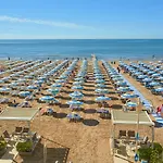 Gioiosa Hotell 3*